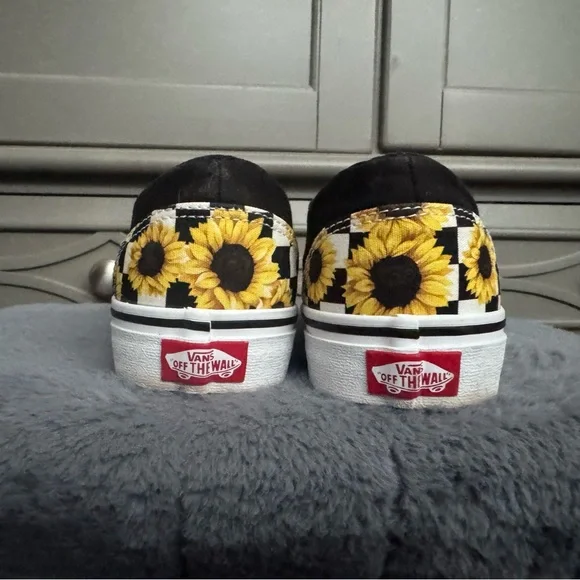 Women’s sunflower slip on vans - Picture 4 of 6